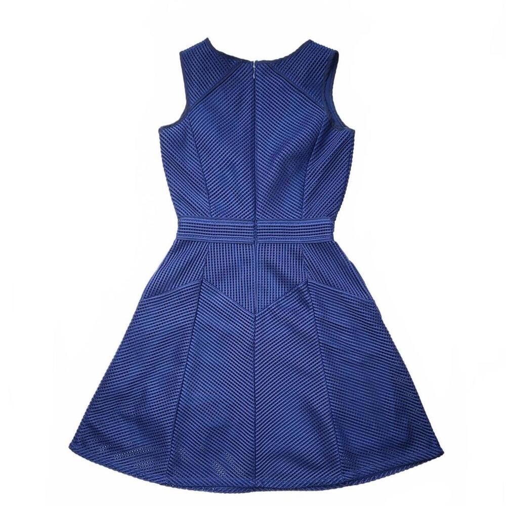Reiss Topaz Blue Textured Fit & Flare Dress Sleeveless - Picture 3 of 9